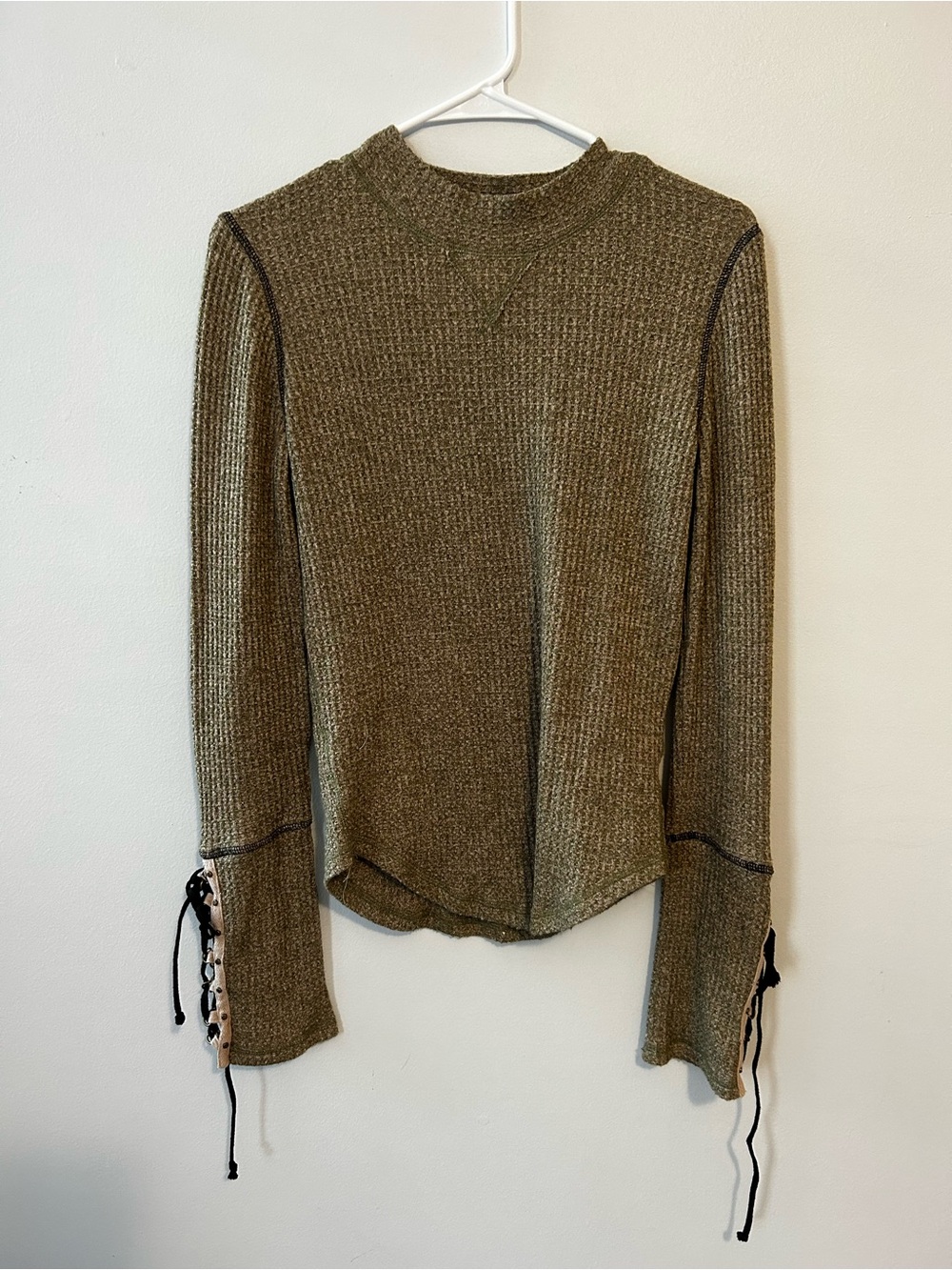 Free People Mountaineer Lace Up Cuff Thermal Waffle Top SZ Small